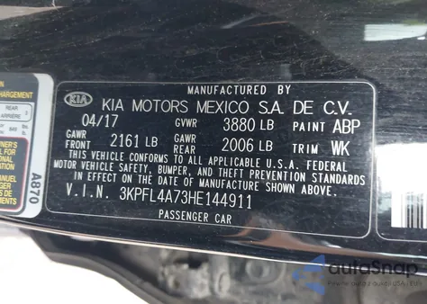 2017 Kia Forte Lx/S из США, поврежденный, VIN 3KPFL4A73HE144911